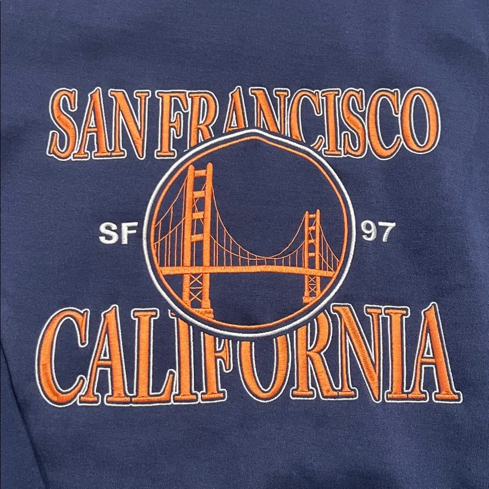 NWT Love Theory Navy/ Orange Fleece San Francisco California Sweatshirt Medium - Picture 2 of 3